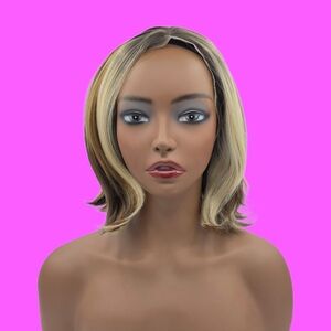 IMstyle Gina Short Light Brown & Blonde Highlights Bob 13x2 Lace Front Wig